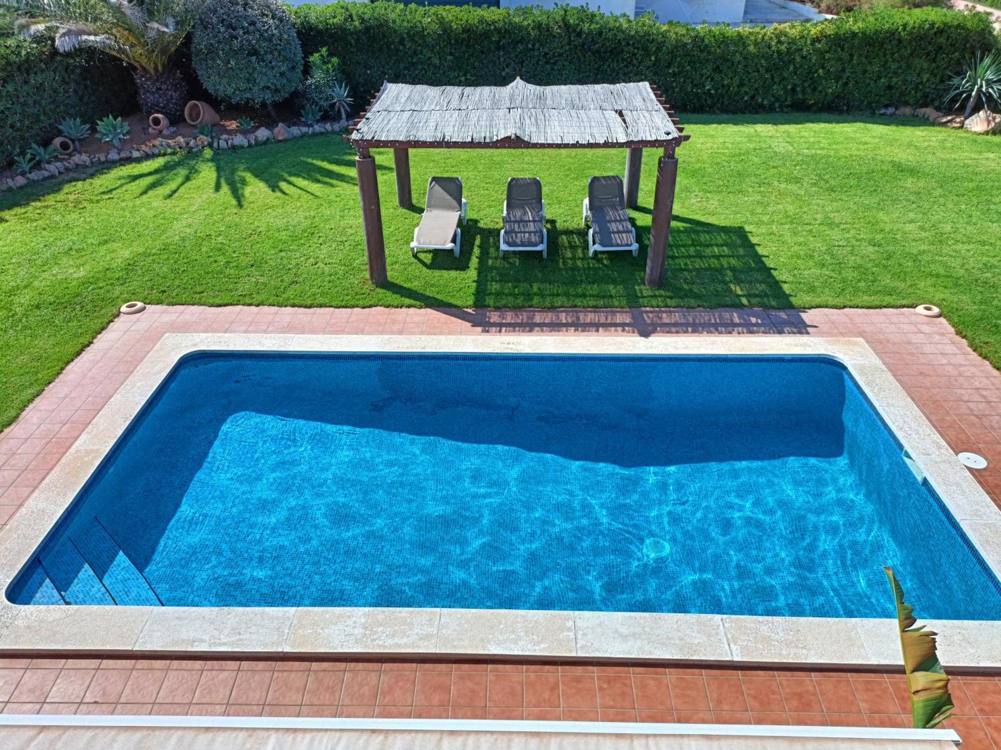 Villa Vega Relax En El Paraiso Es Mercadal Exterior photo